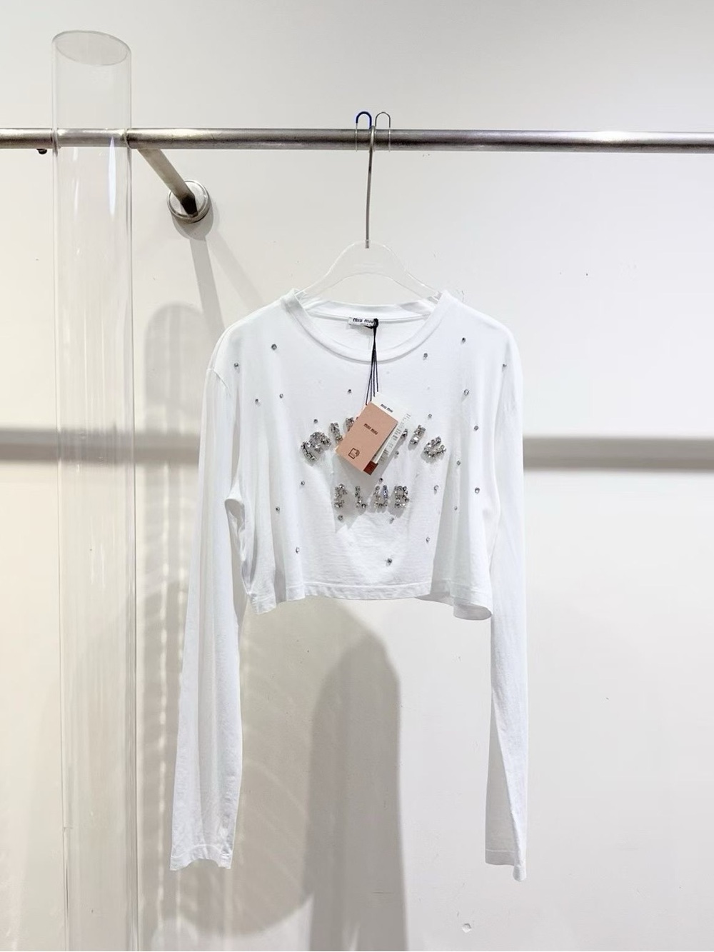 🚩steal Miu Miu White Cropped Long-Sleeve Tee with Crystal Details